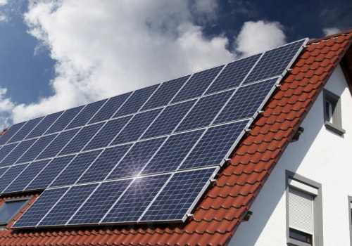 Hoeveel zonnepanelen zijn er nodig voor een huis van 2100 m²?